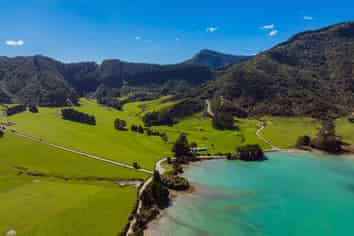 6718 Kenepuru Road, Kenepuru Sound