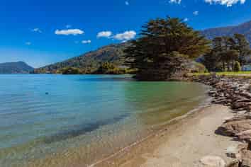 6718 Kenepuru Road, Kenepuru Sound