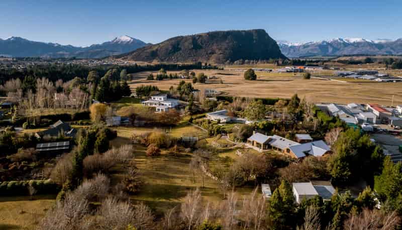 48 Ballantyne Road, Wanaka