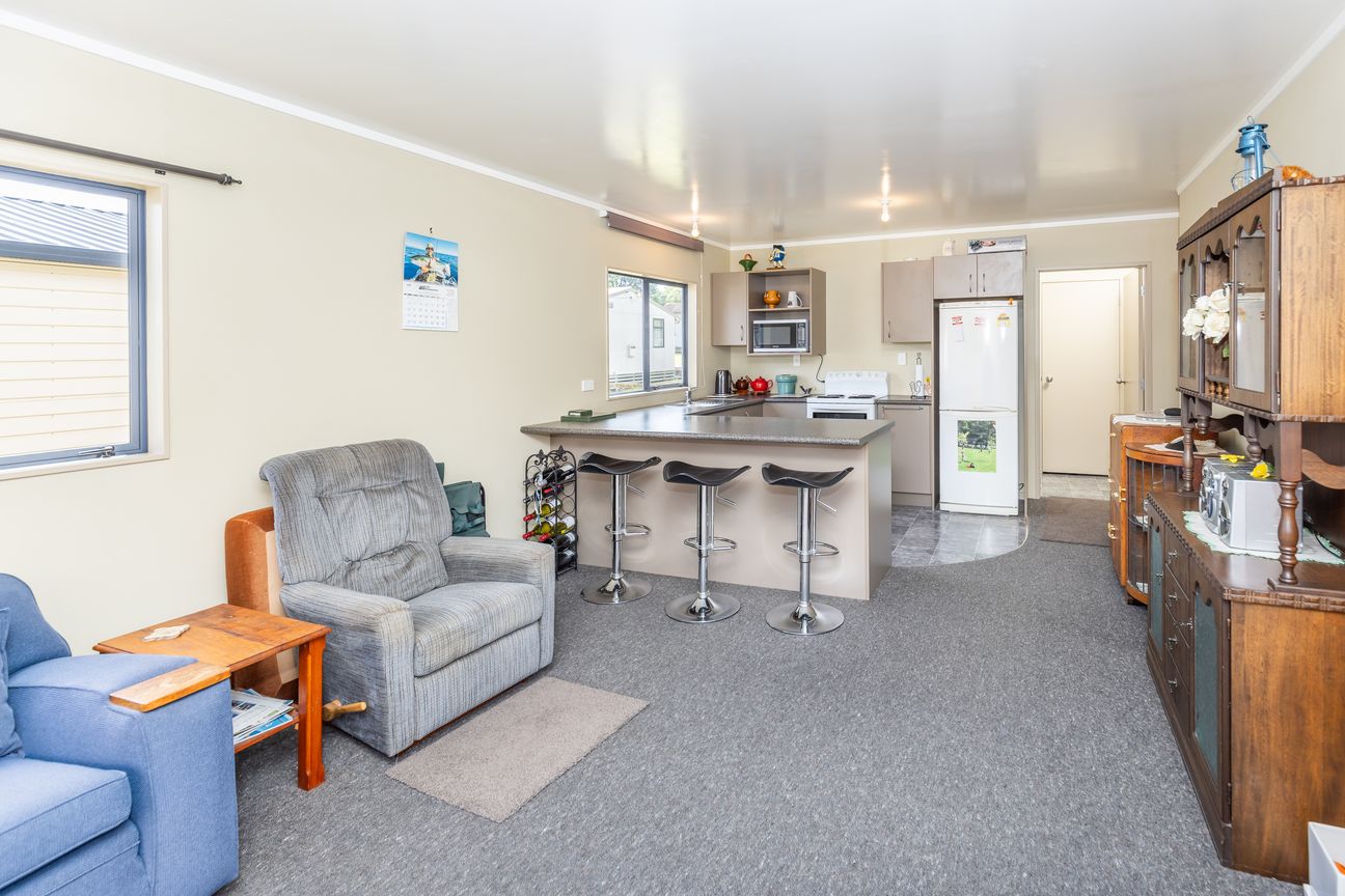 Impeccably Presented Leasehold Property - Ansicht 3