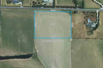 123 Spur Road, Hadlow