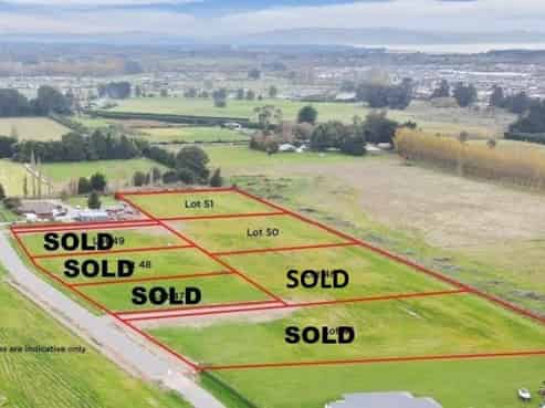  Copper Beech Road, Woodend