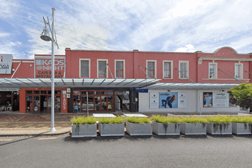 175M2 RETAIL / CAFE ON EDINBURGH
