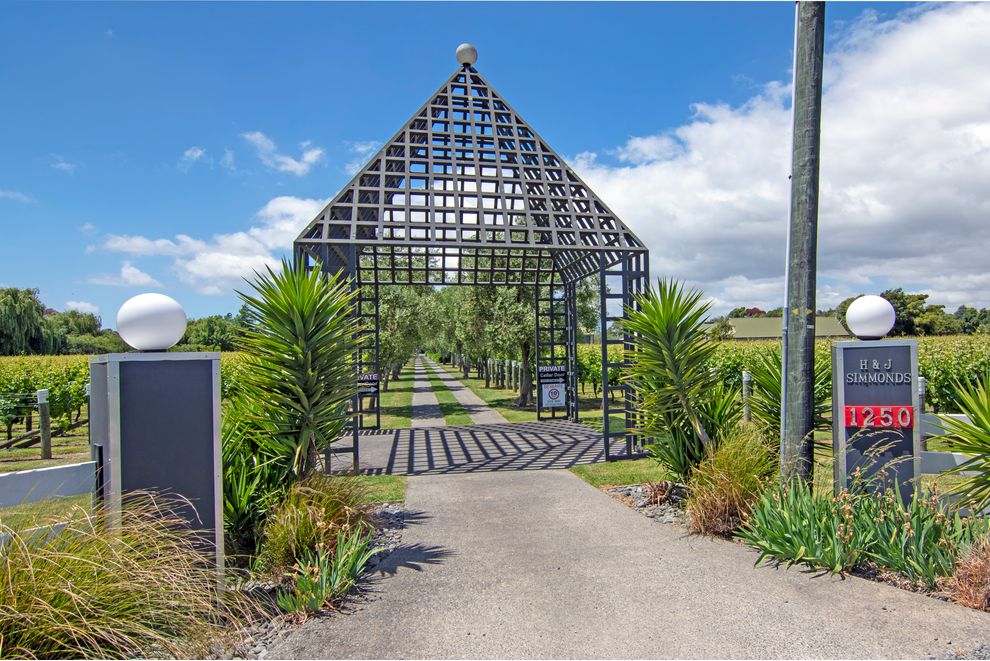 1250 State Highway 6 & 24 Gee Street, Renwick, Marlborough For Sale