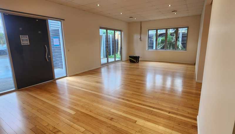 761 Beach Road, Browns Bay