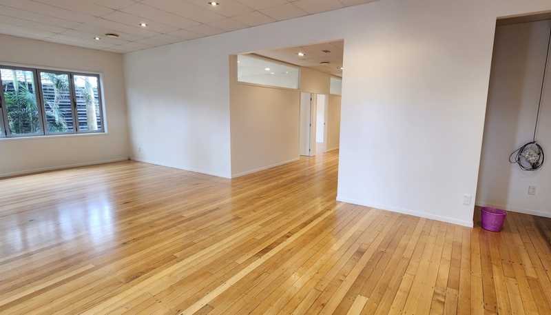 761 Beach Road, Browns Bay