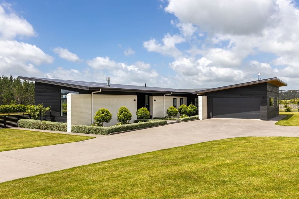 Sold 13 Thomason Road, Egmont Village realestate.co.nz