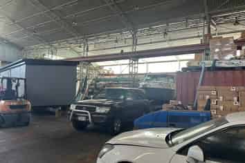 High Stud Warehouse near Port