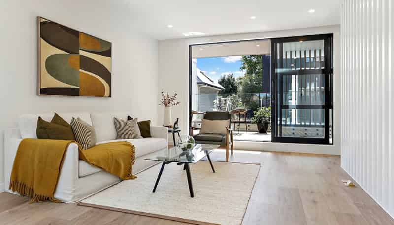 Lot 1-4/10 Tawera Road, Greenlane