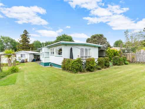 8 Depot Road, Paparoa