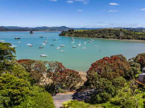 85 Okura Bay Road, Taupo Bay/Totara North