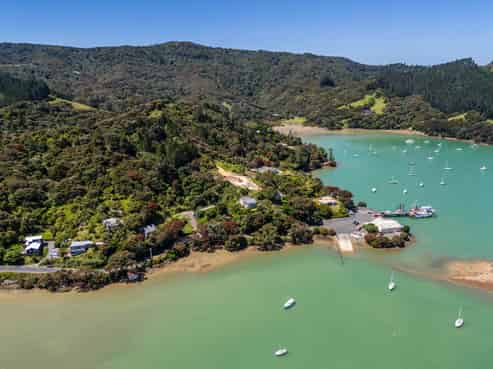 85 Okura Bay Road, Taupo Bay/Totara North