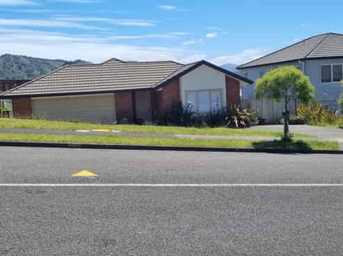 35 King Charles Drive, Kingsley Heights
