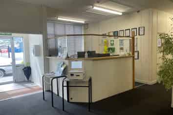 Training Facility/Warehousing 930m2 