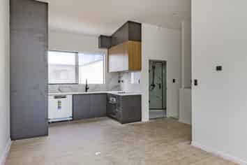 6C William Roberts Road, Pakuranga