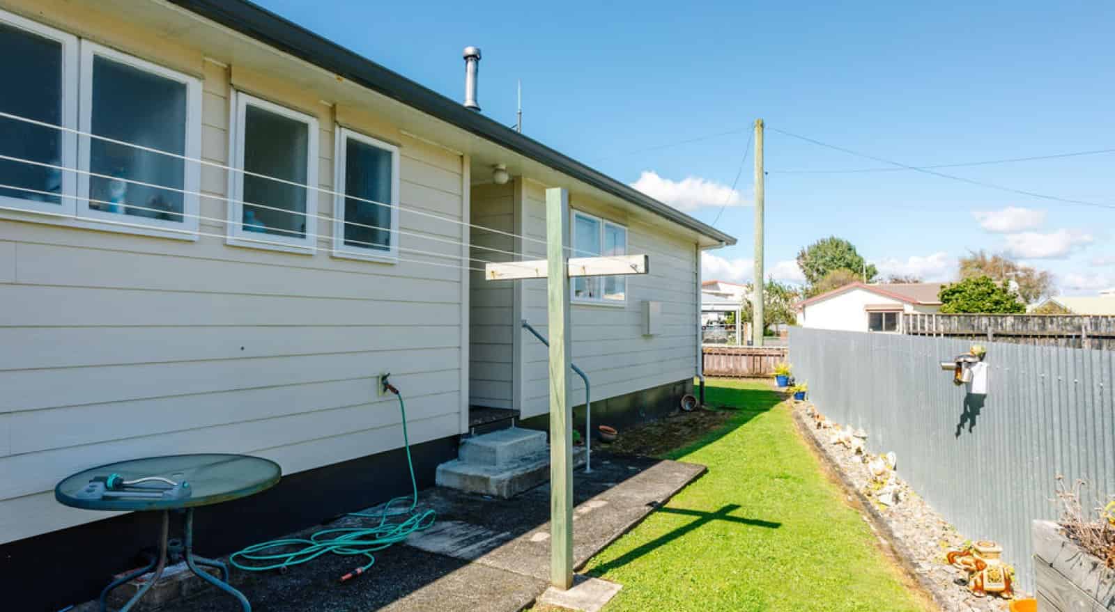 17 Burns Street, Dannevirke, Tararua For Sale realestate.co.nz