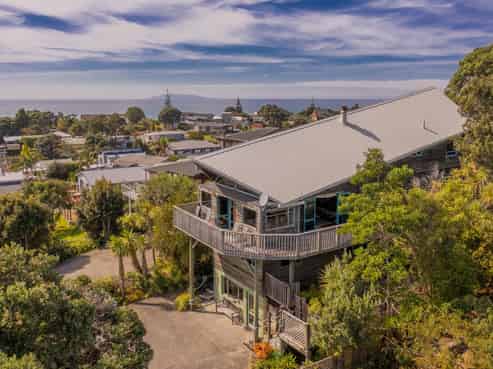 35 Whiritoa Beach Road, Whiritoa