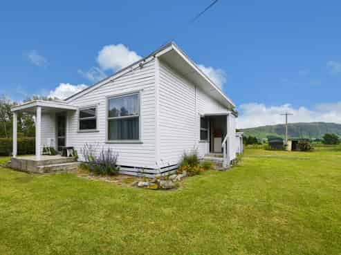 698 Corbett Road, Ngakuru