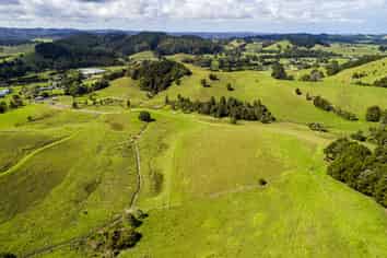 142 Harris Road, Glenbervie