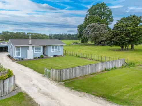 10 Jones Street, Porangahau