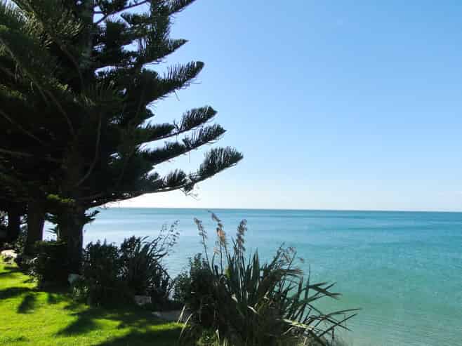 1112 Collingwood-Puponga Road, Collingwood