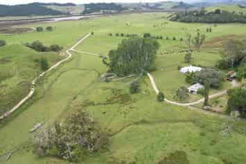 444 Wharekawa Road, Opononi
