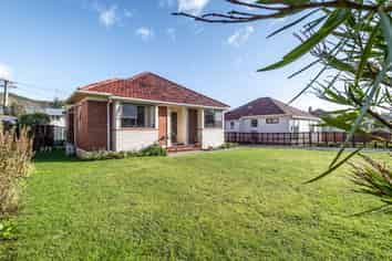8 & 10 Bould Street, Johnsonville