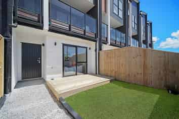 1/26 Dale Crescent, Pakuranga