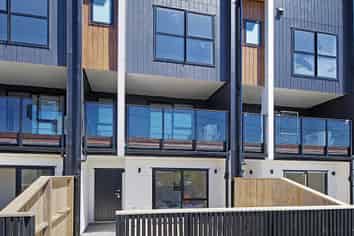 1/26 Dale Crescent, Pakuranga