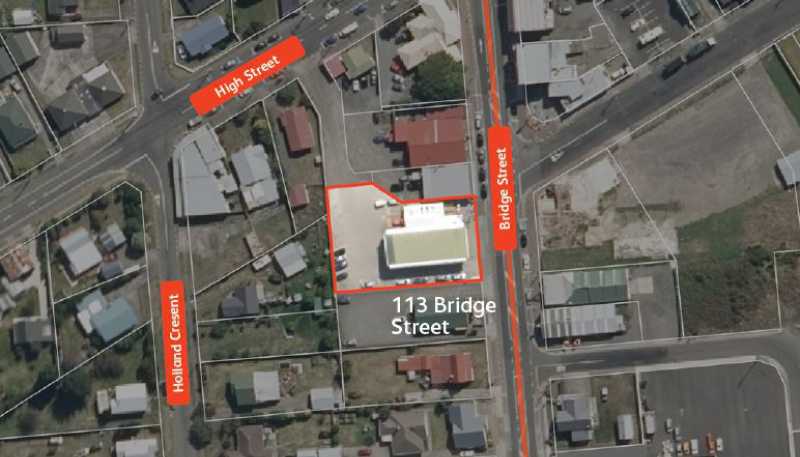 113 Bridge Street, Bulls