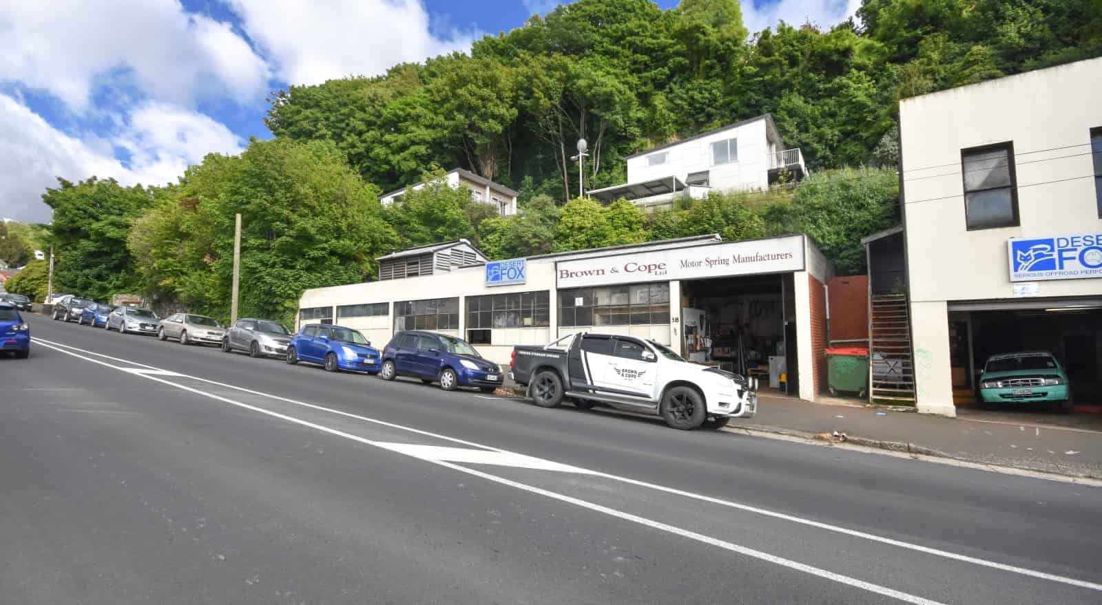 For sale 3638 Maclaggan Street, Dunedin Central realestate.co.nz