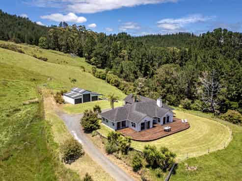 1682A Manaia Road, Coromandel