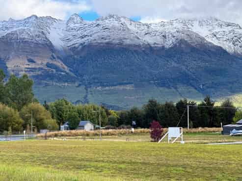 1, 3, 5 Buckler Burn Street, Glenorchy