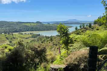 00 Brown Road, Kinohaku, Kawhia