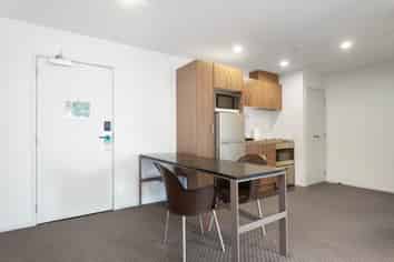 9E/6 St Martins Lane, Grafton