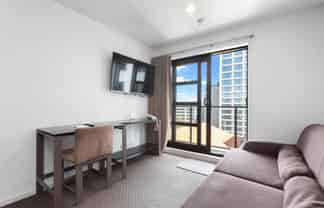 9E/6 St Martins Lane, Grafton