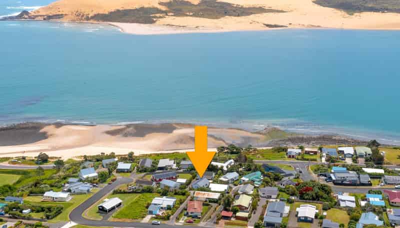 48 Taumatawiwi Street, OPONONI