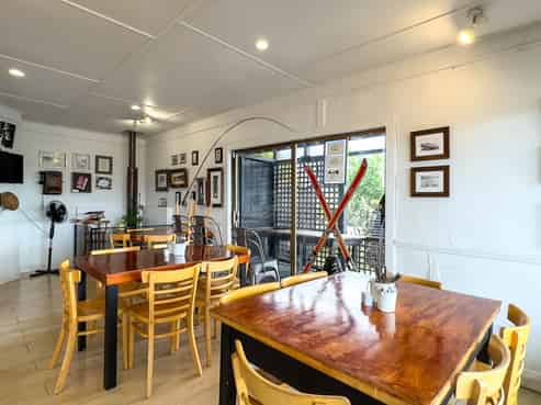 1492 State Highway 25, Pipiroa
