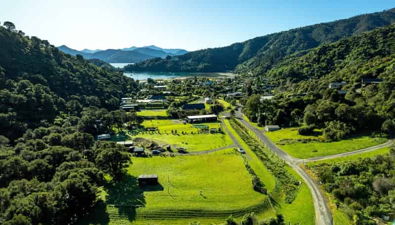 26 Manuka Drive, Ngakuta Bay