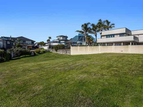 20 Ocean View Road, Coastlands