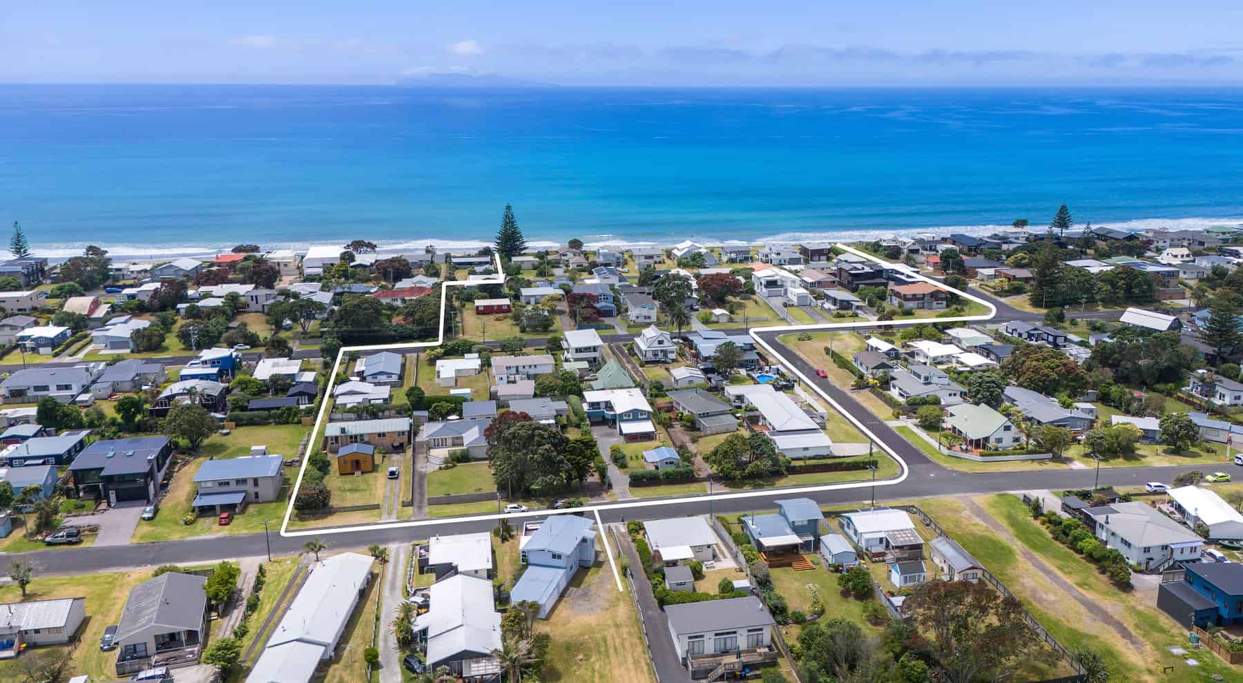 Sold 30 Hillview Road, Waihi Beach realestate.co.nz