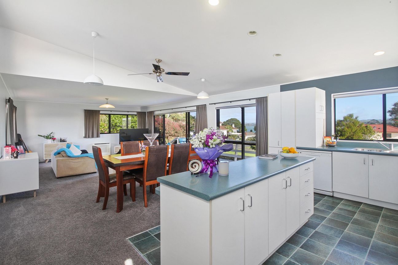 Family Home in Beach Cul-de-sac - sea view - Vaade 6