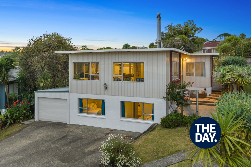 Sold 94 Glencoe Road, Browns Bay realestate.co.nz