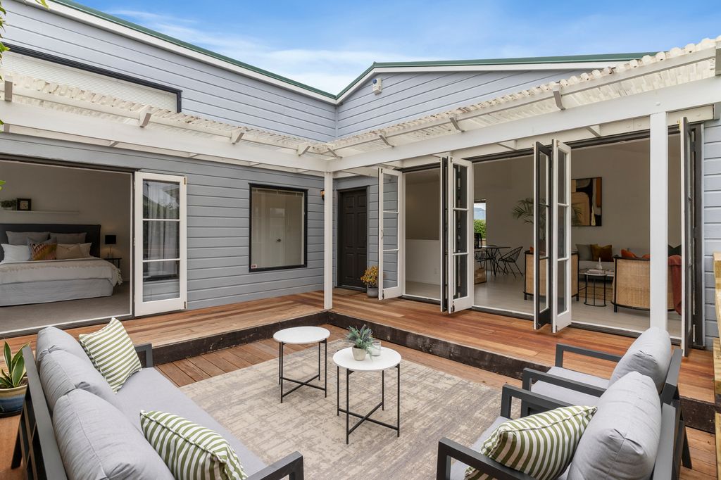 Sold 2/114 Landscape Road, Mount Eden realestate.co.nz