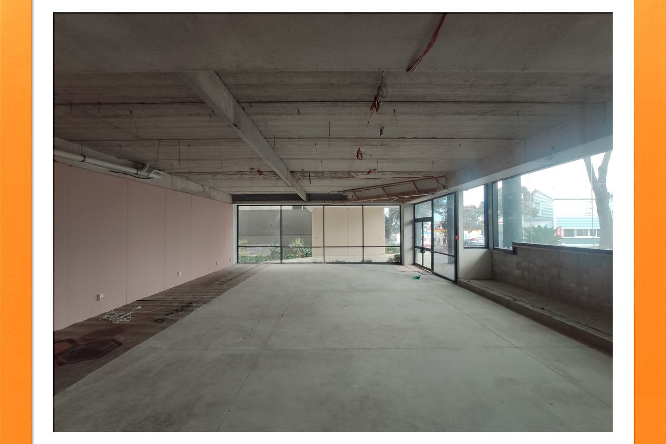 Sought After Office Retail Showroom Warehouse - Aanzicht 4