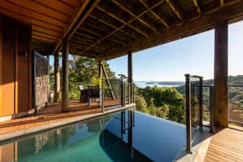 The Sanctuary, Luxury B&B or Dream Home