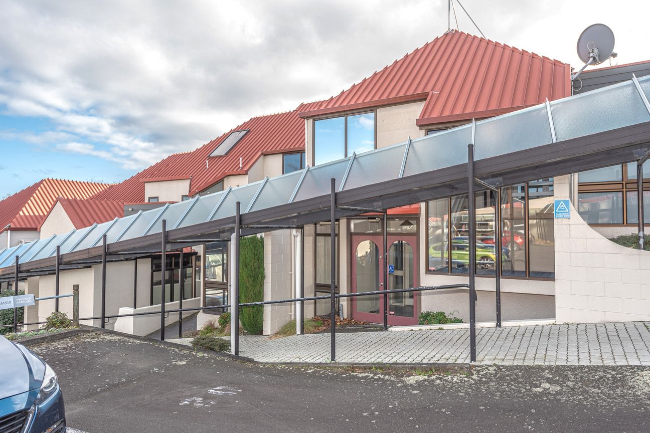 Professional office complex - sale - Aanzicht 3