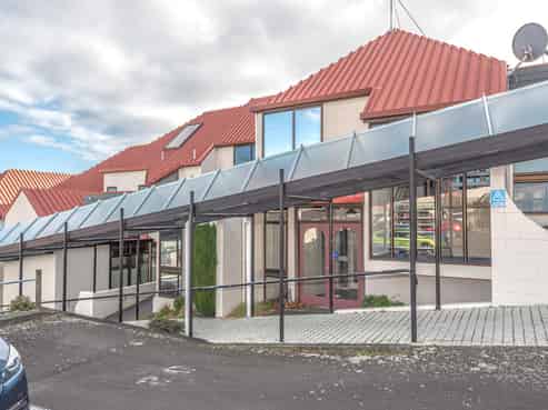 Business centre office complex