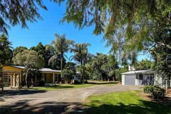 1252 Devon Road, Waitara