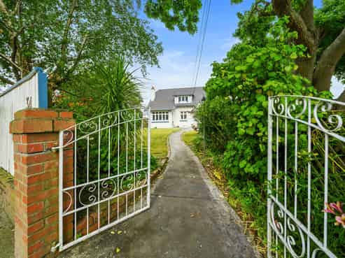 34 Pharazyn Street, Melling